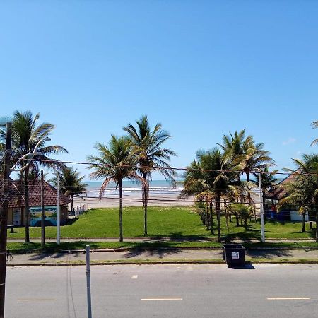 Apto Aluguel Na Temporada Pe Na Areia Peruibe Sp Екстер'єр фото
